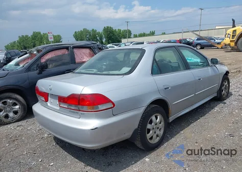 2002 Honda Accord 2.3 Ex from USA, damaged, VIN 1HGCG56682A134867